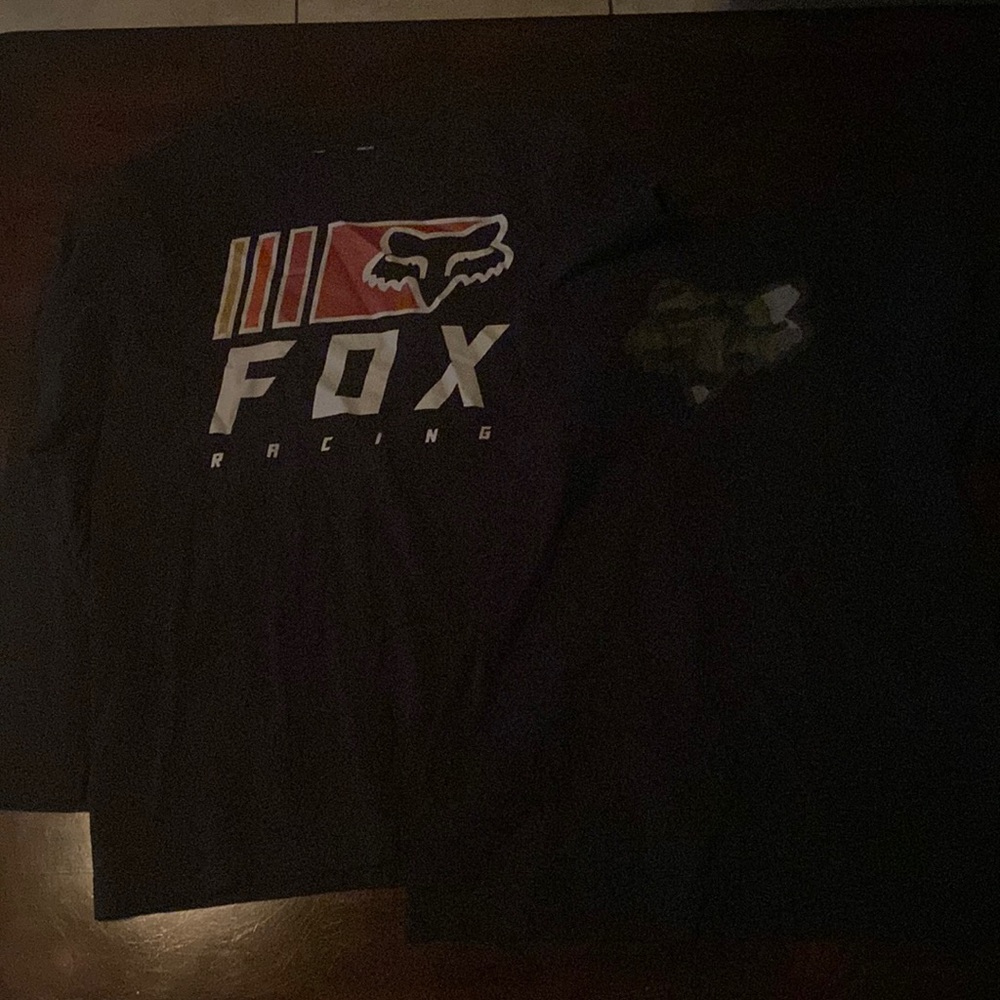 1 long sleeve tshirt and short sleeve